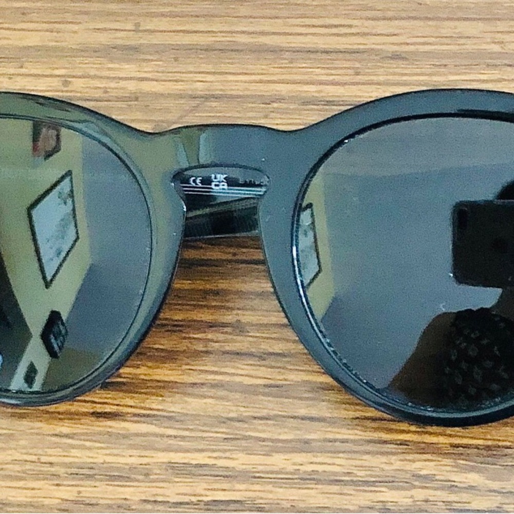 Burberry Black Round Women's Sunglasses